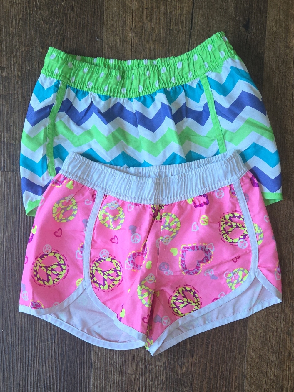 Girls Size 7-8 OP Girls Chevron Swim Shorts Set - Green, Blue, White & Pink